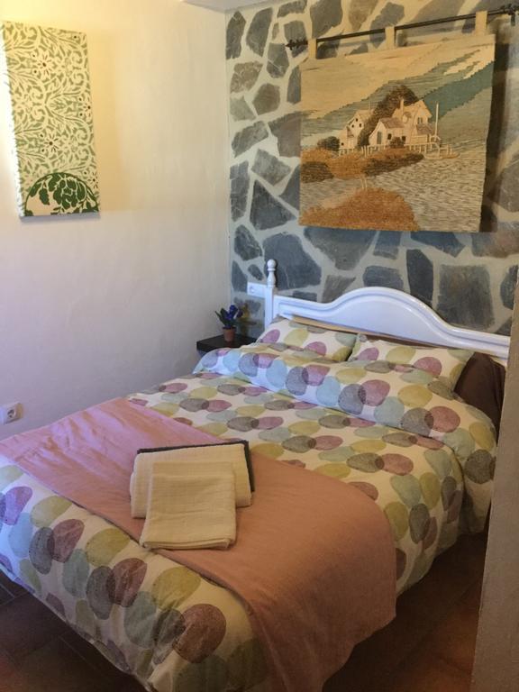 Los Cazadores Bed and Breakfast El Gastor Esterno foto